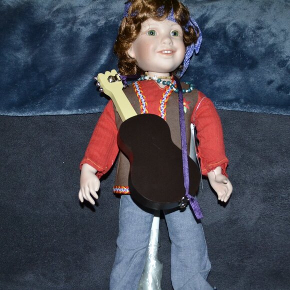 Danbury Mint porcelain Nancy Leslie Hippie Fine Collector Doll - Picture 8 of 10